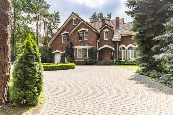 Driveway Brick Repair in Walnut Creek