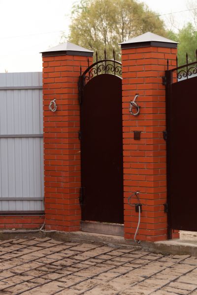 Brick Columns Installation in Walnut Creek